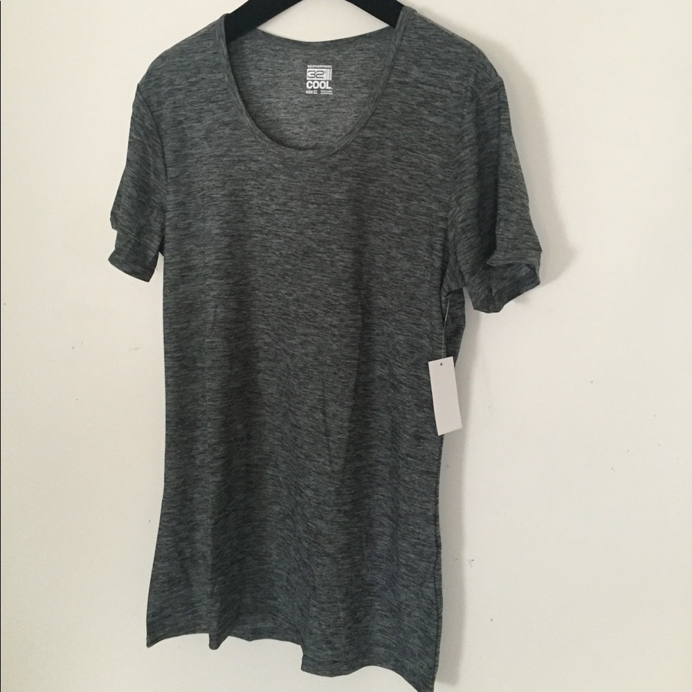 Scoop Neck Workout T-shirt - Picture 2 of 6